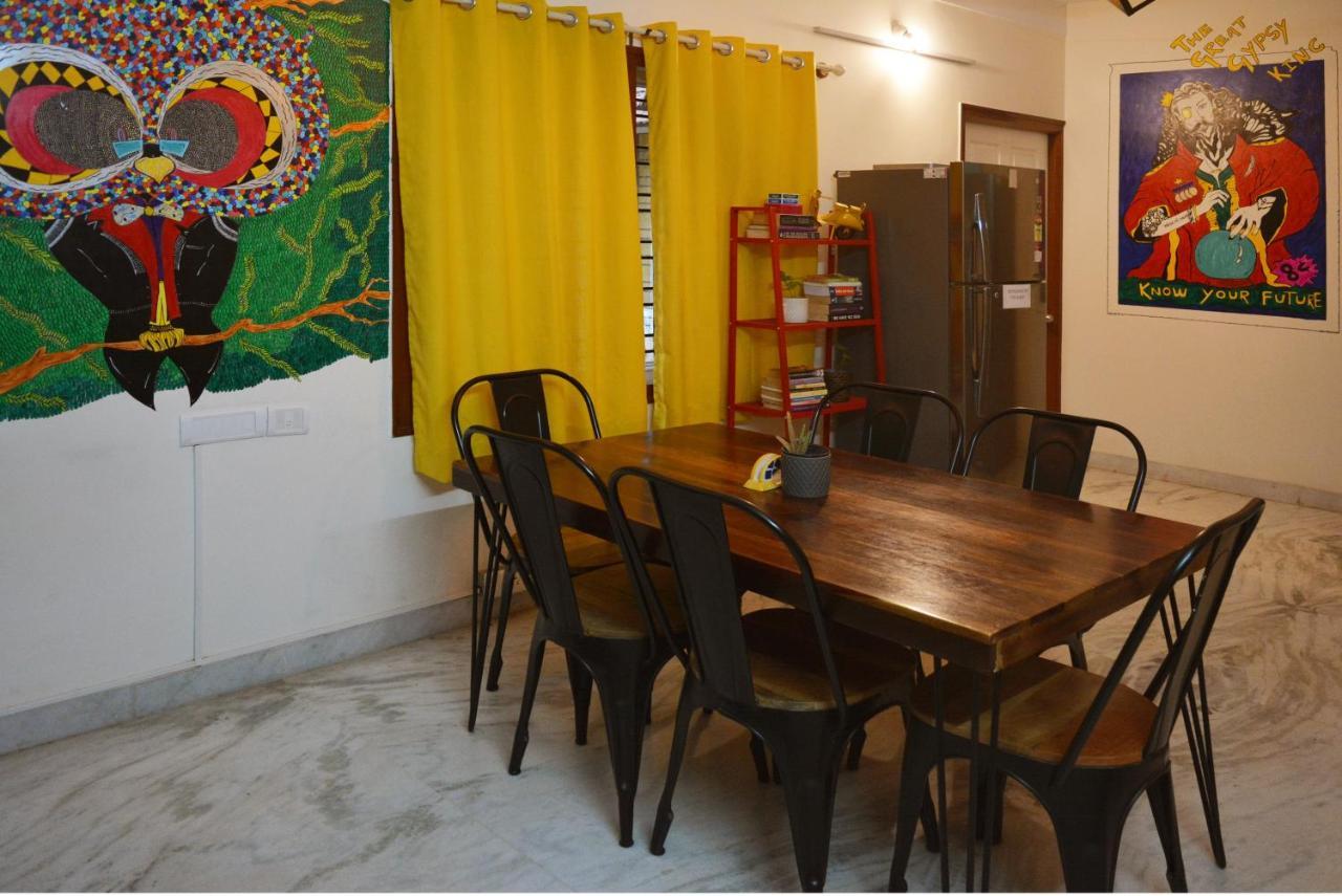 The Hood Hostel Bangalore Exterior foto
